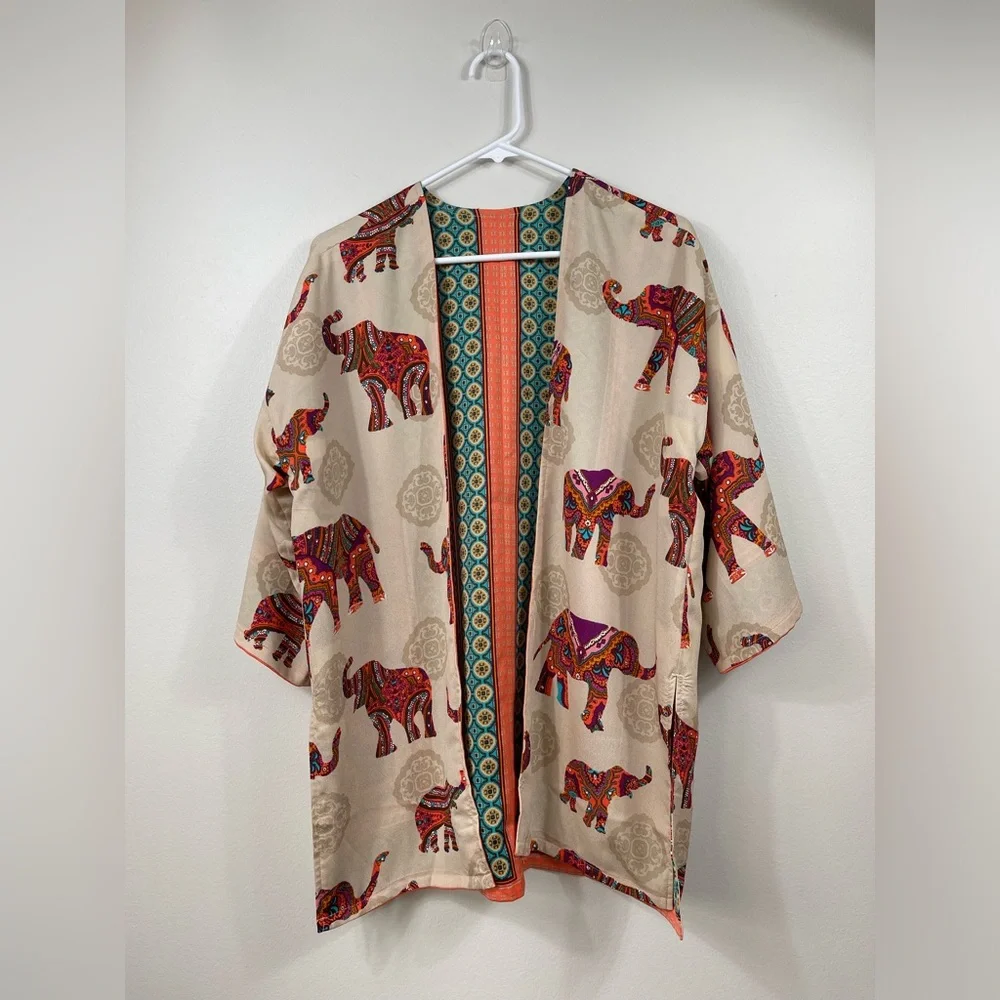 Chico’s Reversible Jacket Open-Front Medallion Elephant Print Kimono Size S/M? - Picture 2 of 16